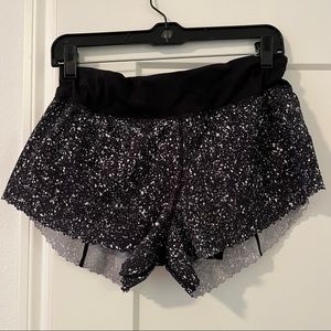 Lululemon size 8 Shorts